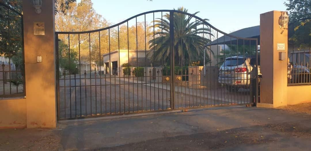 Apartament Nooitgedacht Self Catering Cc Okahandja Zewnętrze zdjęcie